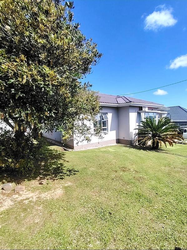 4 Bedroom Property for Sale in Cambridge West Eastern Cape